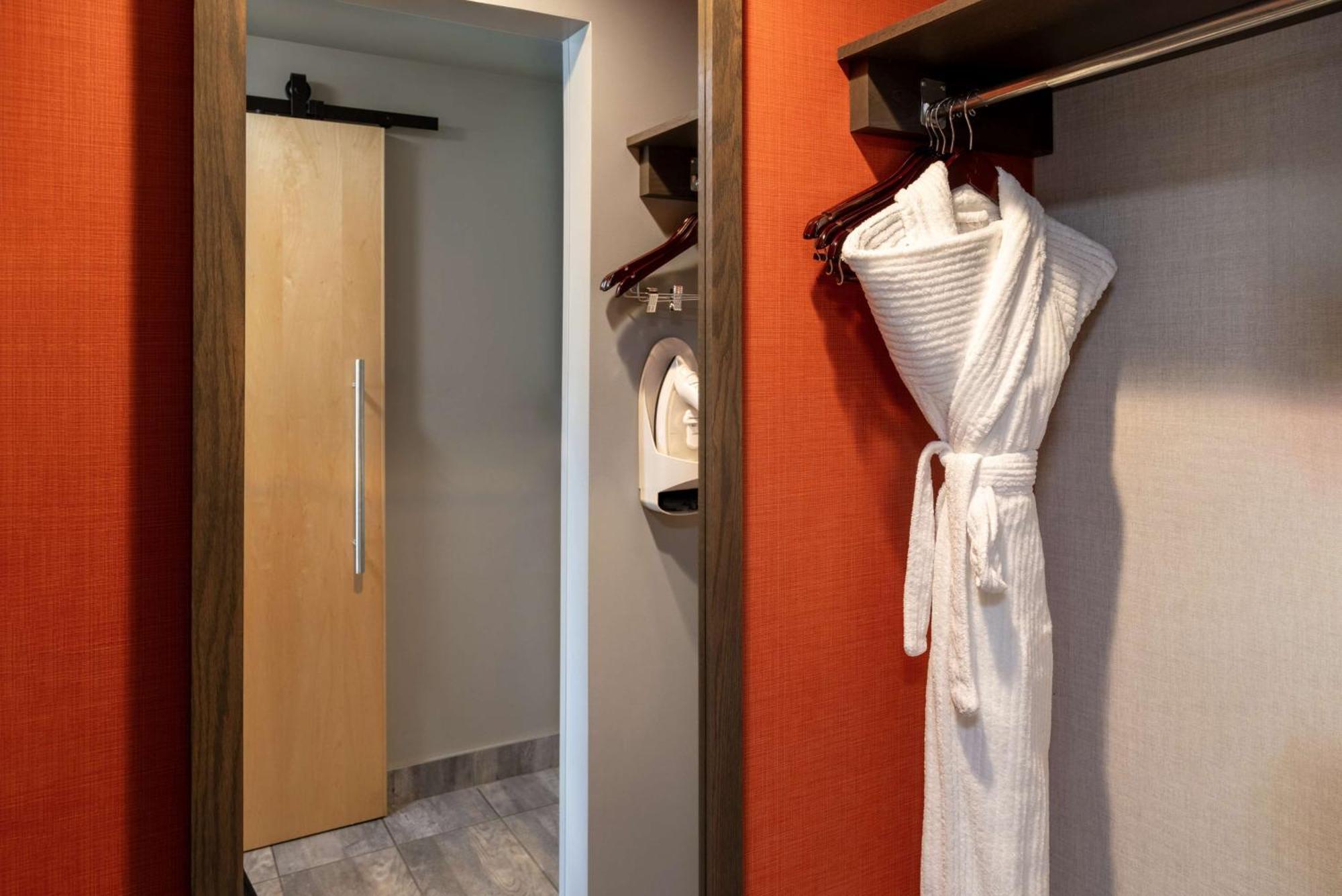 Hilton Garden Inn Fredericton Eksteriør bilde